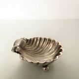 Silver metal shell cut