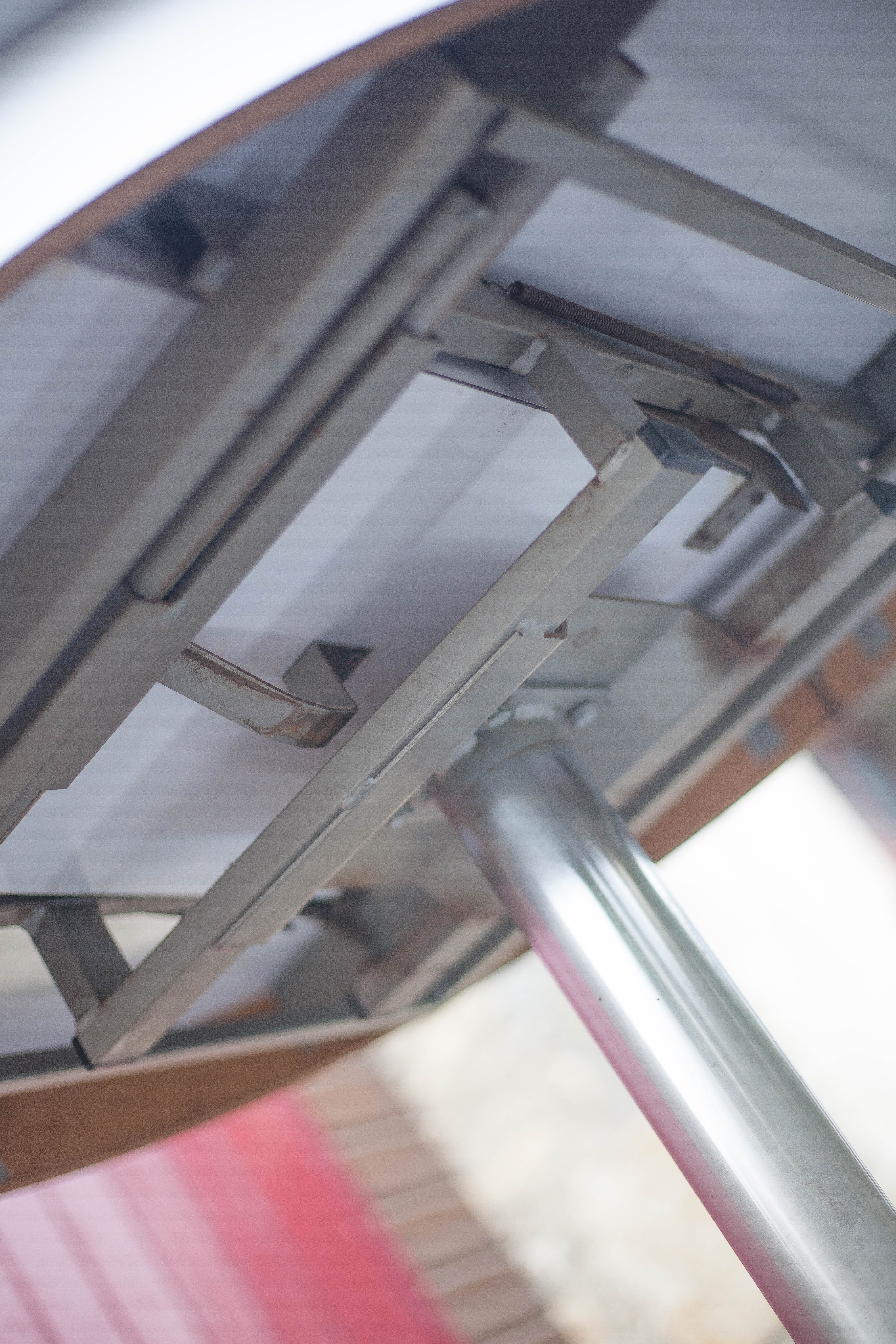 Round table formica white vintage 60/70