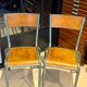 Paire de chaises d'école vintage