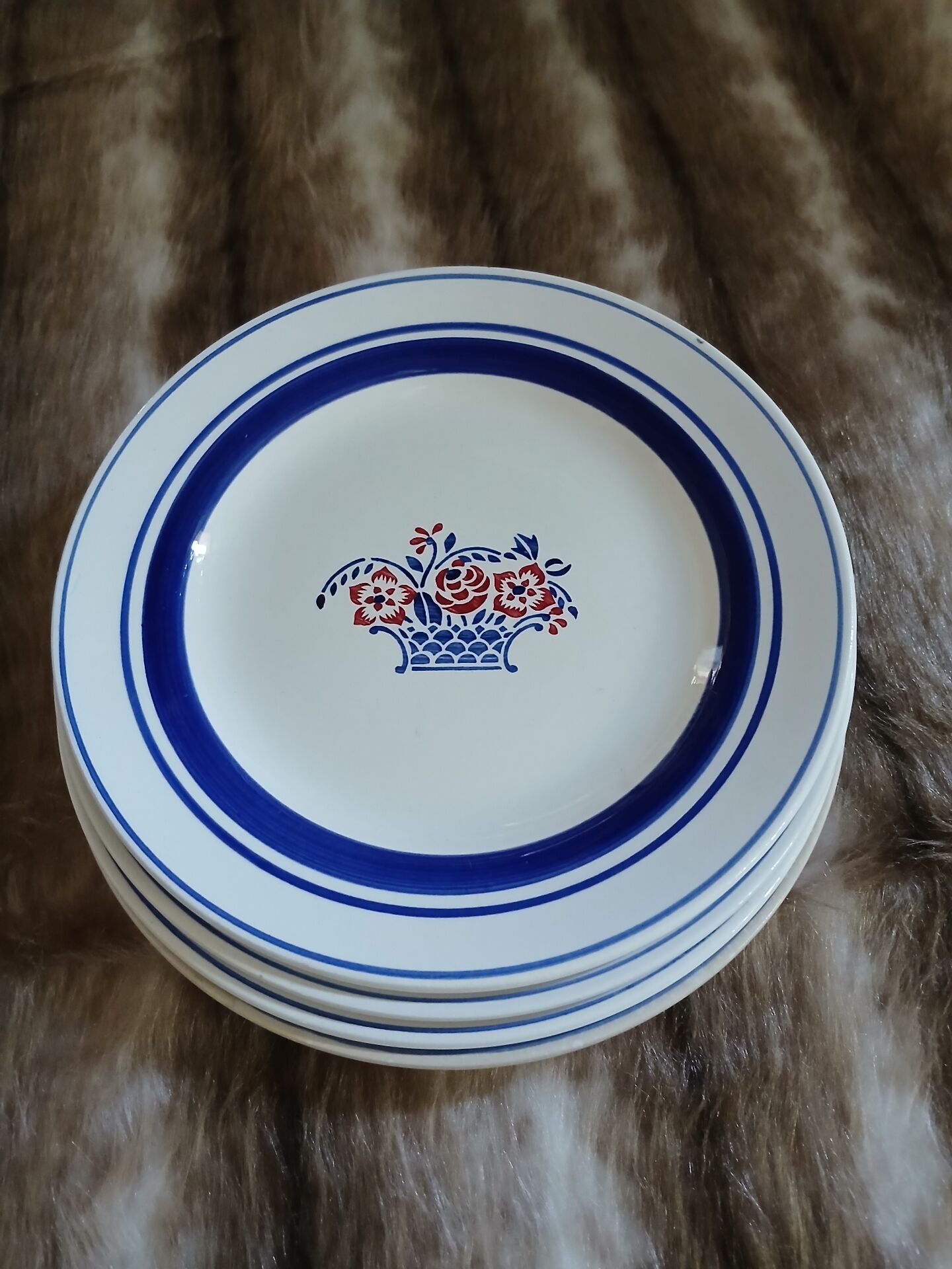 5 assiettes à dessert anciennes Digoin et Sarreguemines