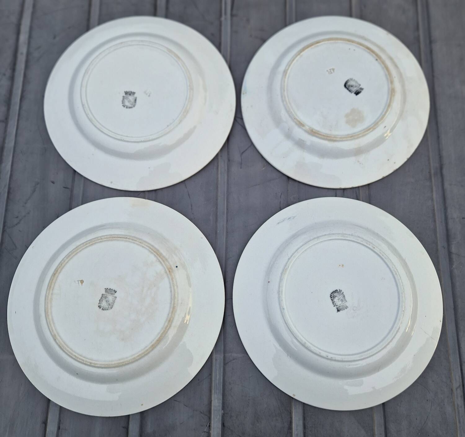 4 old plates 1900 Sarreguemines