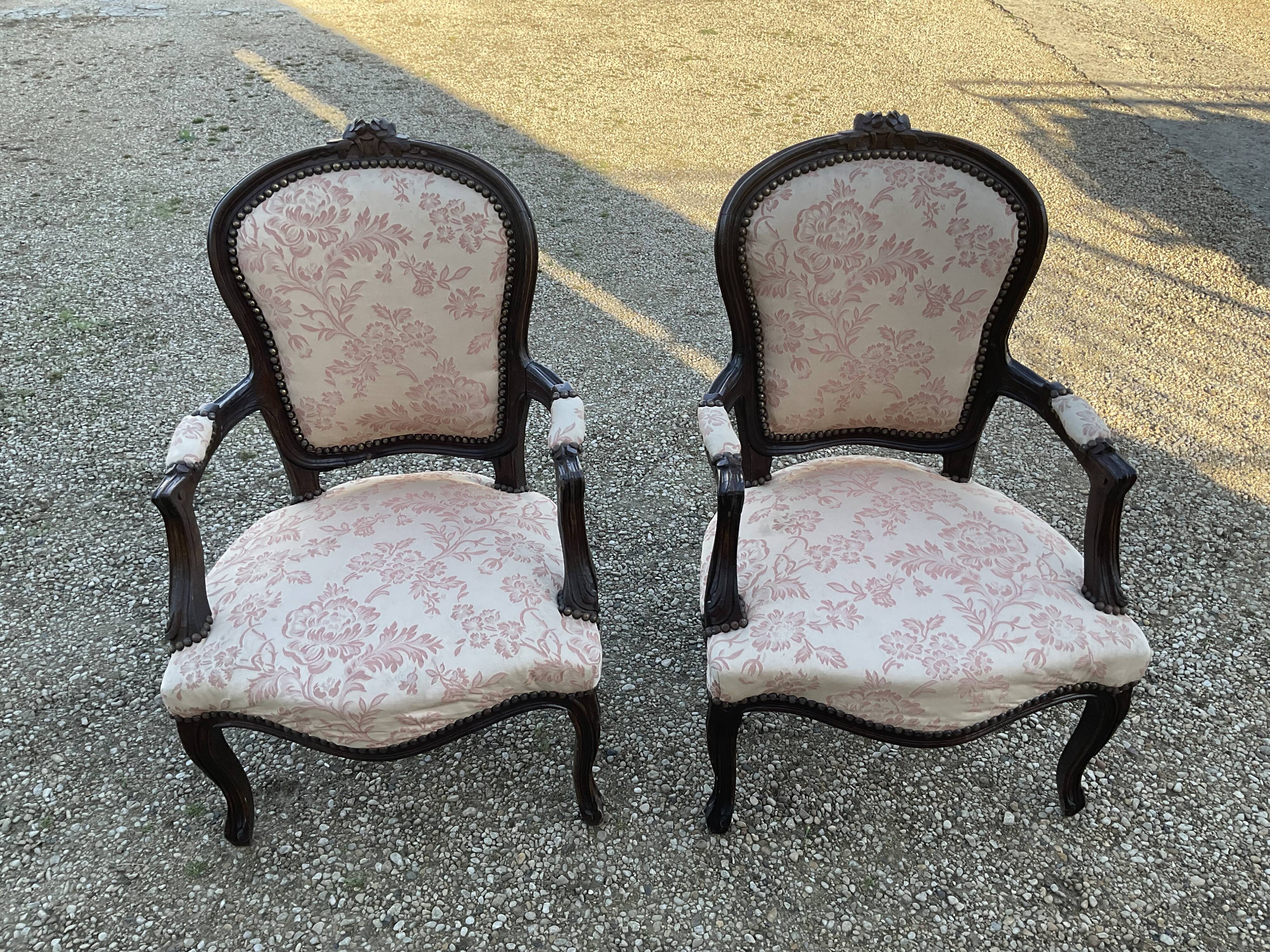Pair of armchairs.