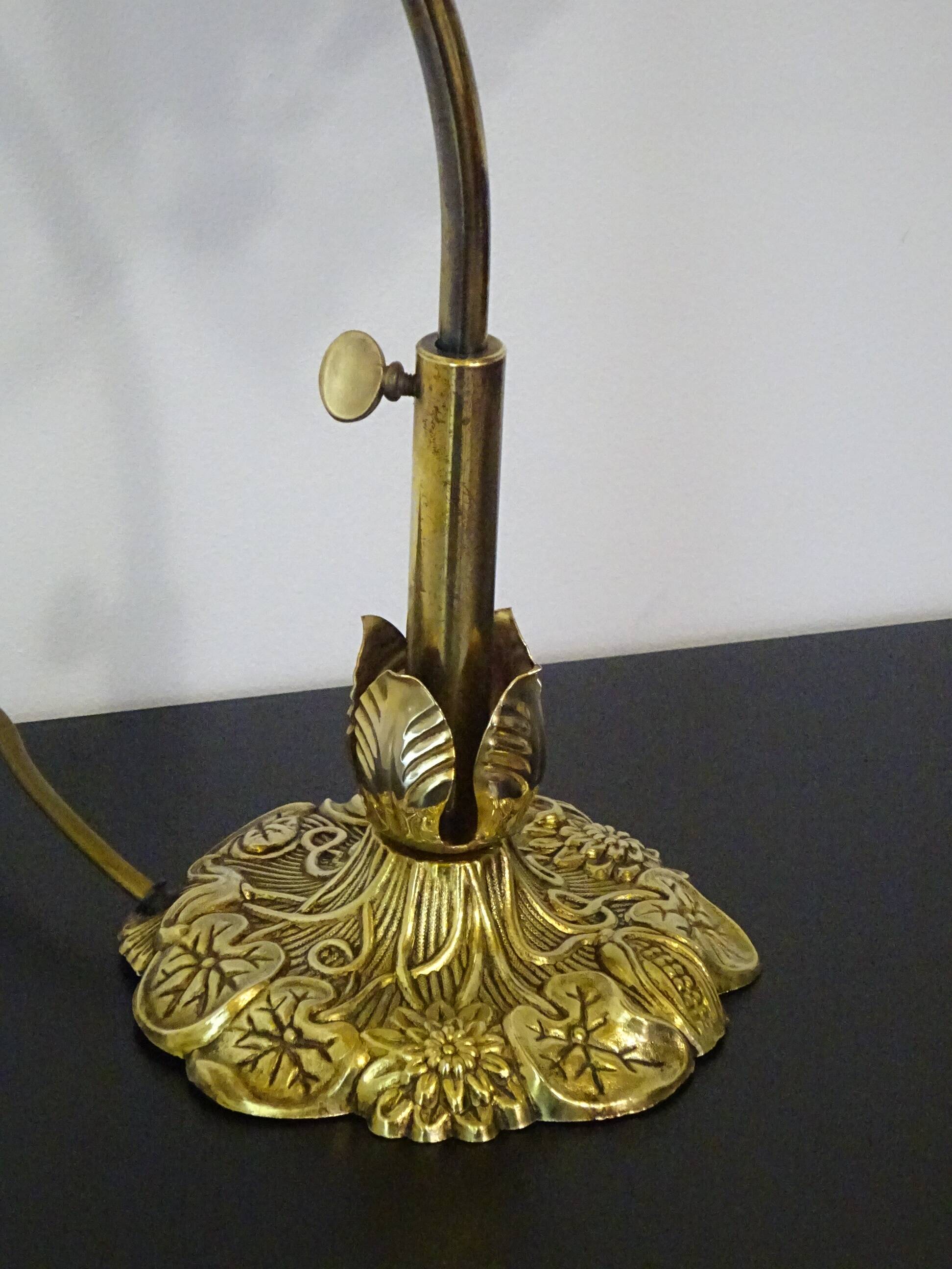 Antique swan neck lamp, Maison le Dauphin