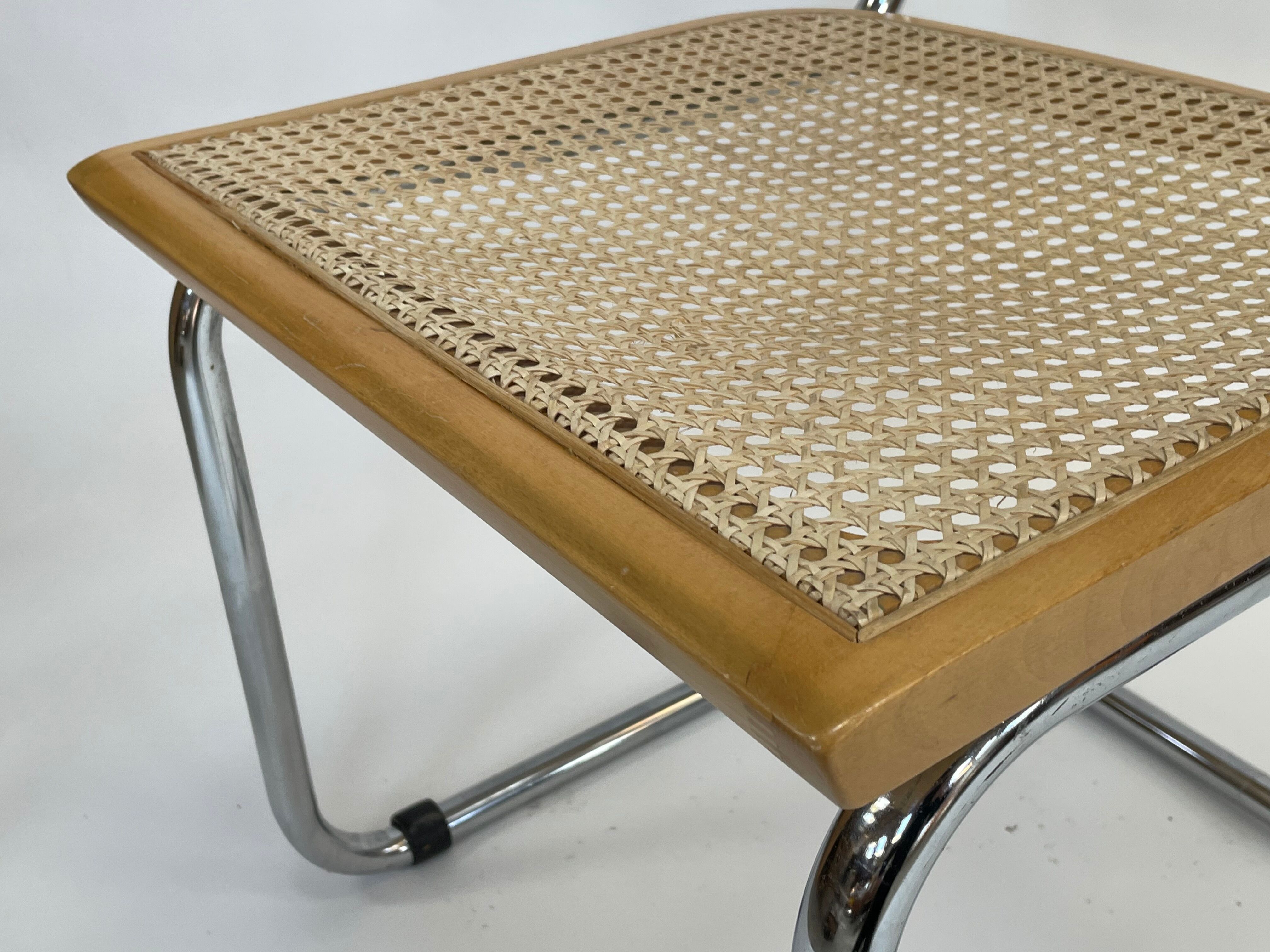 Cesca design chair b32 model