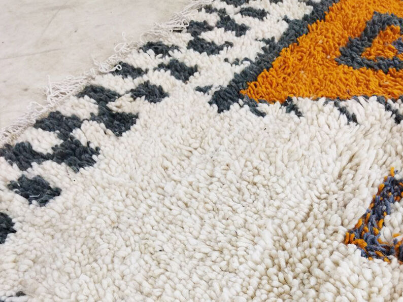 243x153cm moroccan berbere carpet