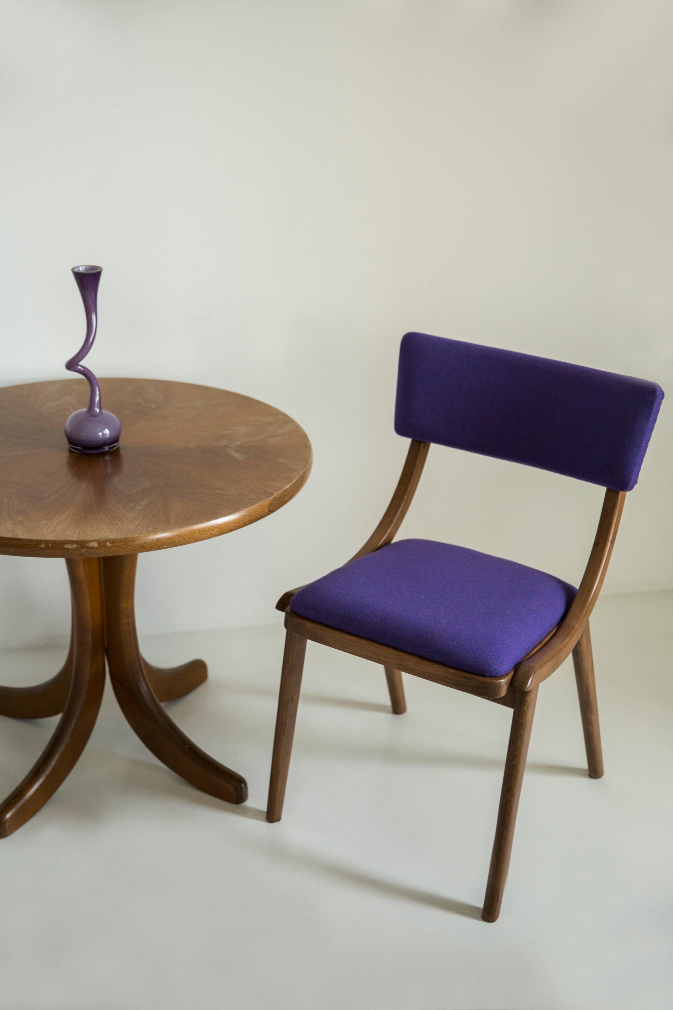 Mid-Century Modern Bumerang Chair, Purple Wool, Poland, 1960s