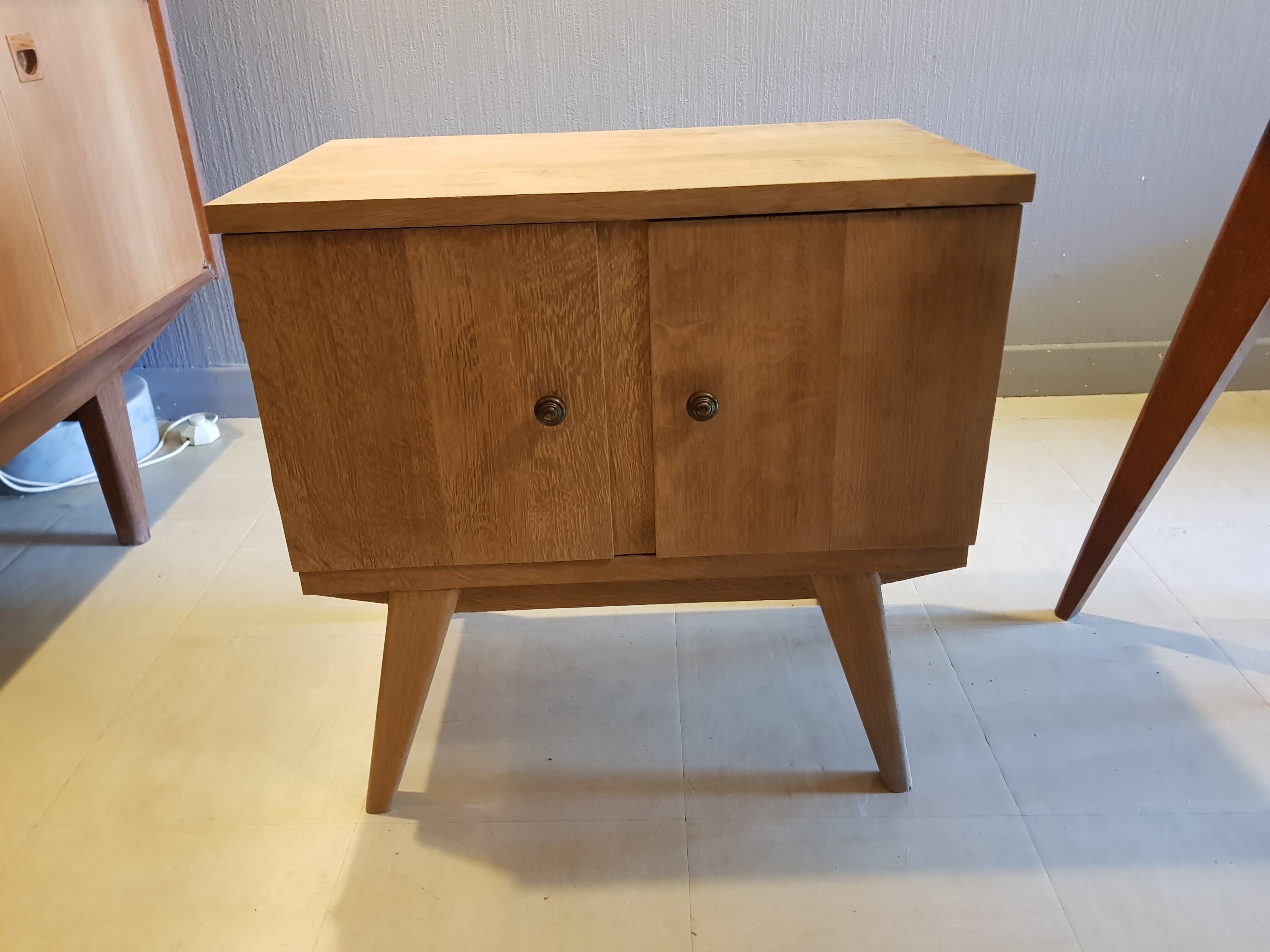 Vintage bedside furniture Scandinavian feet compass