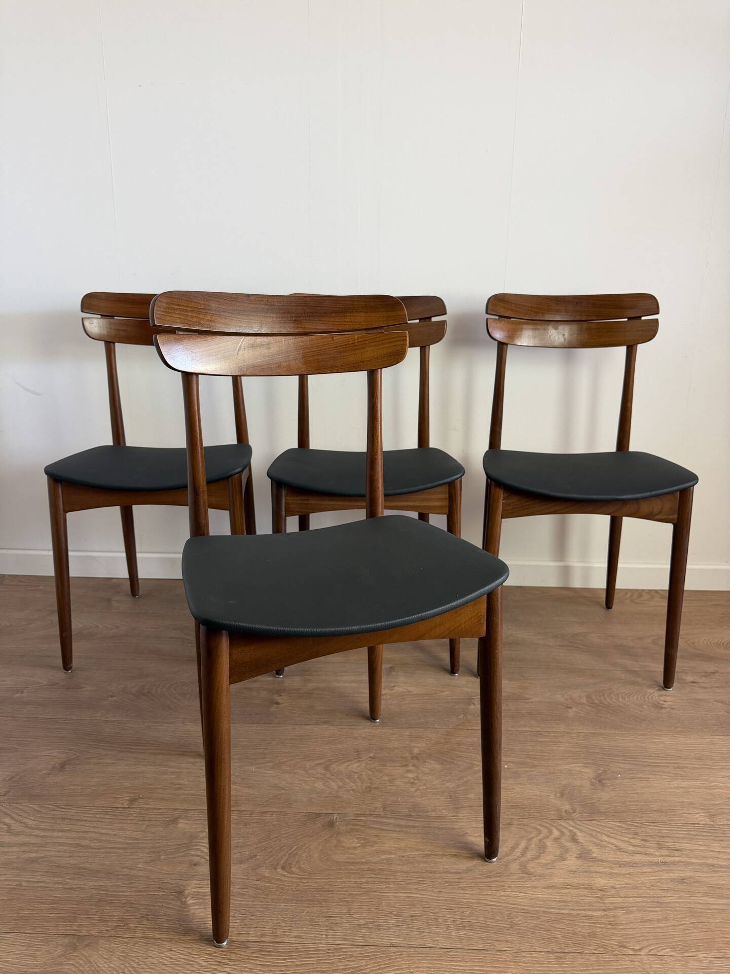 Set of 4 Scandinavian teak chairs – 1960s