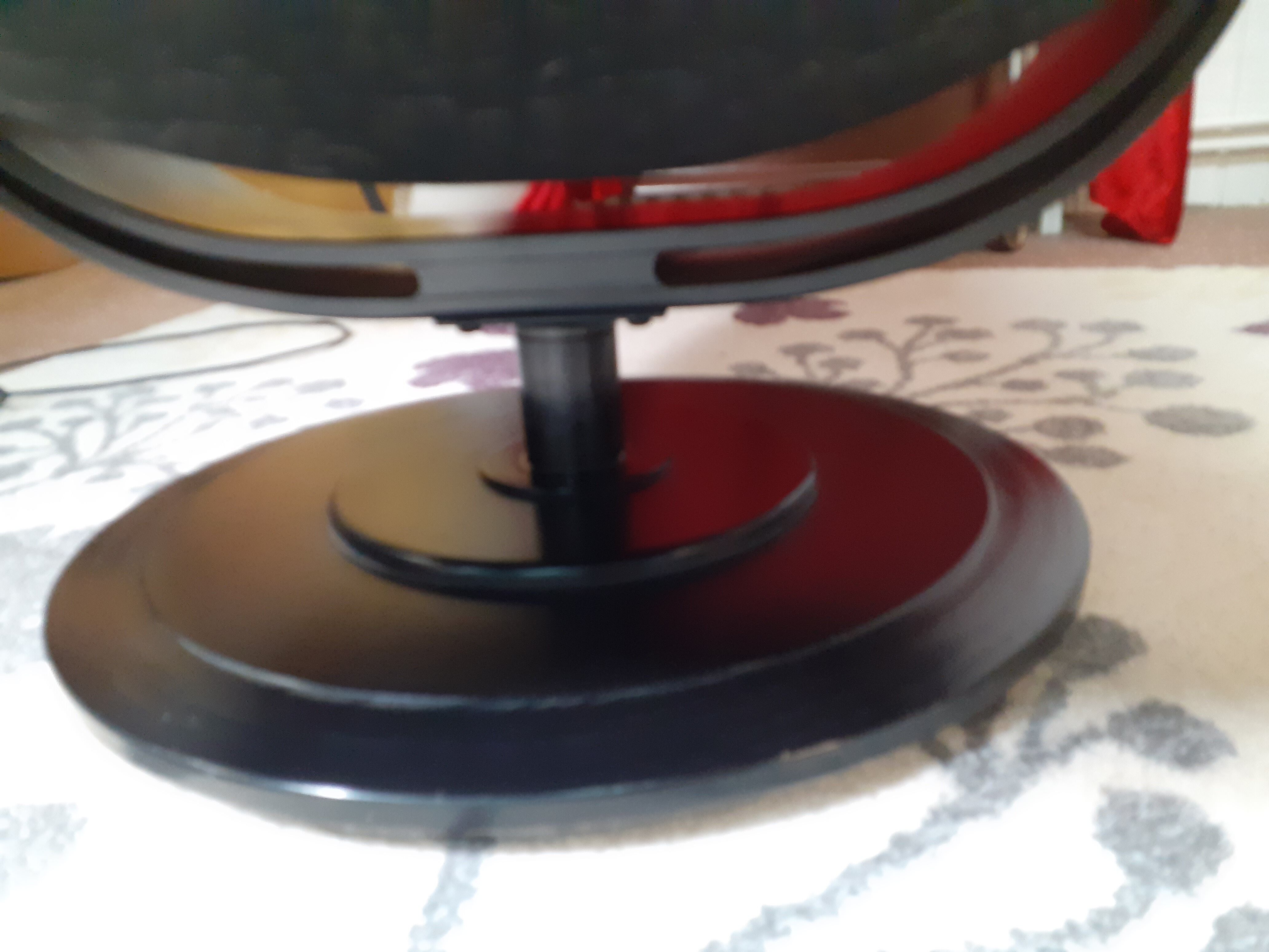 Swivel leather chair