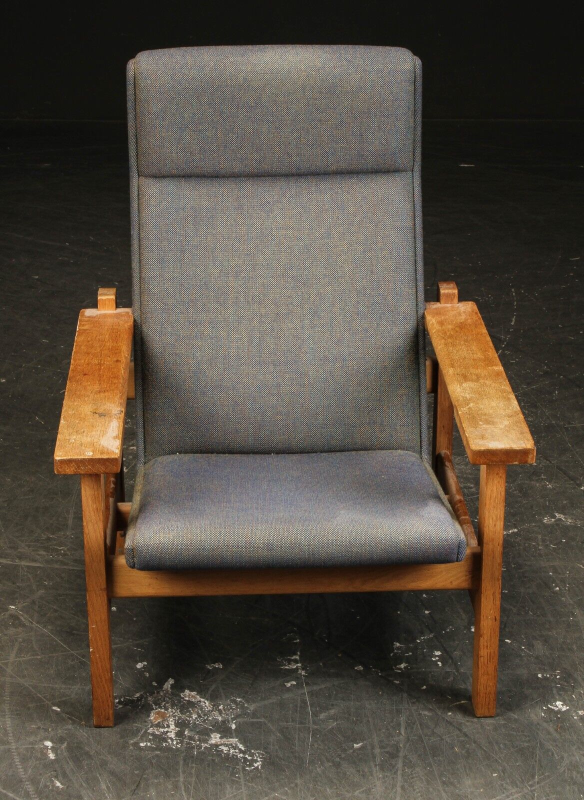 Armchair 163A by Hans J.Wegner