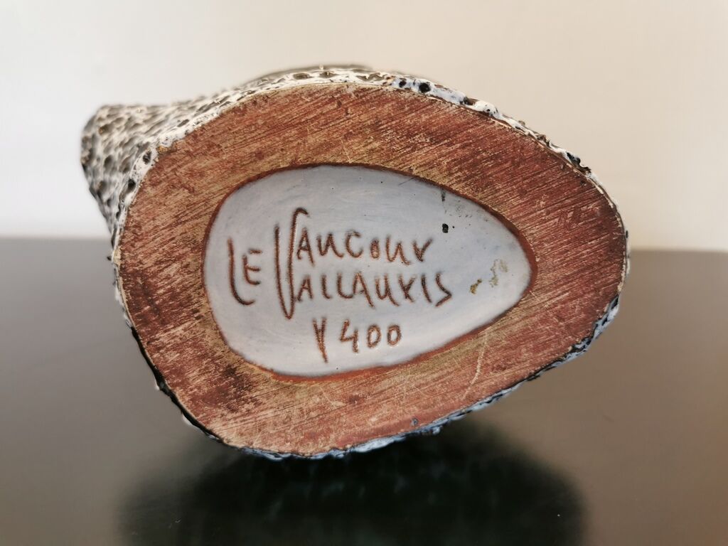 Geometric design vase signed Le Vaucour Vallauris