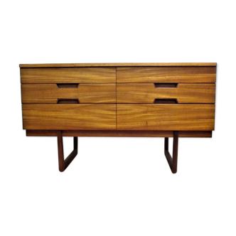 Dresser Uniflex by  Hoffstead