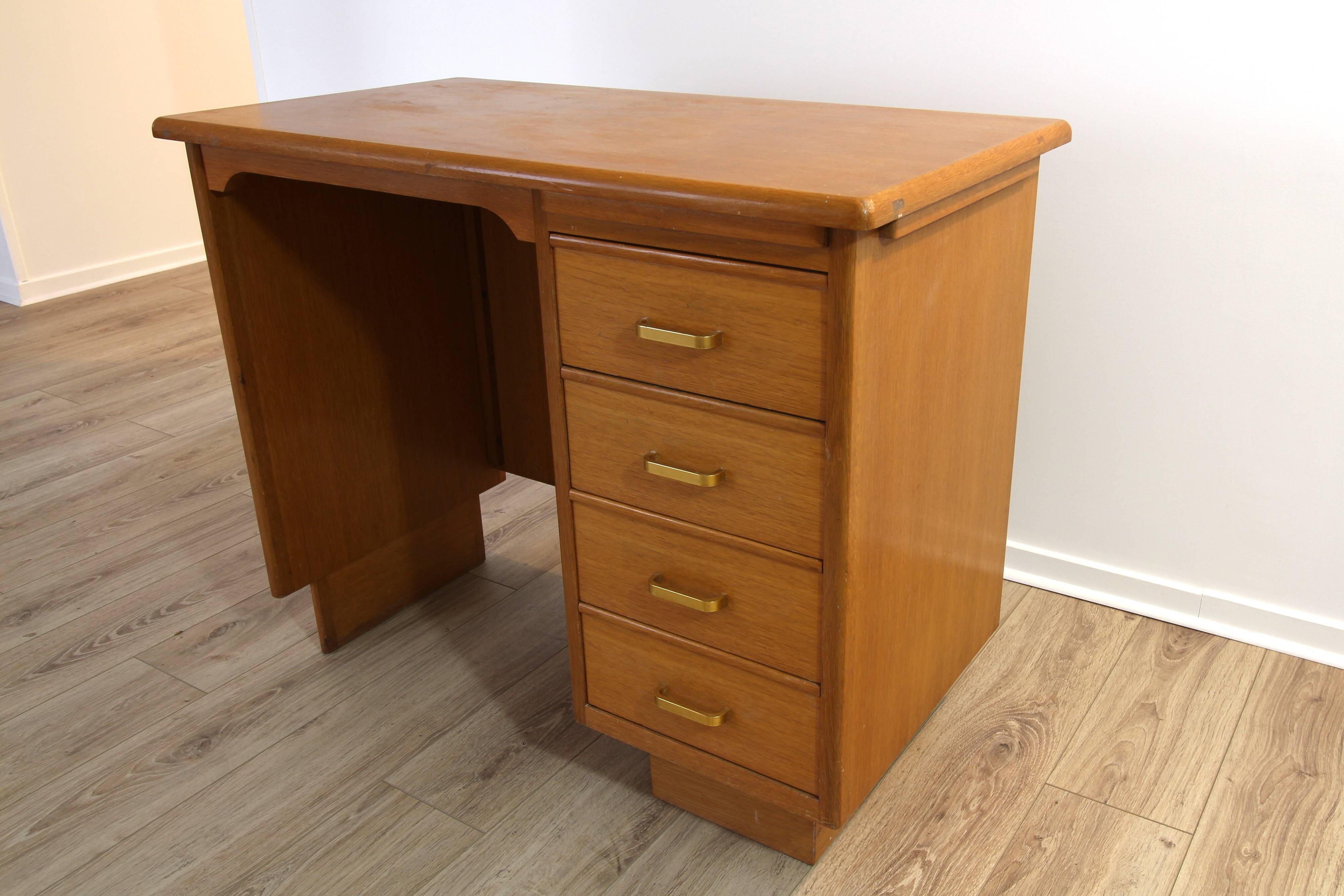 Vintage light wood desk – 1960s/70s – mid-century modern style
