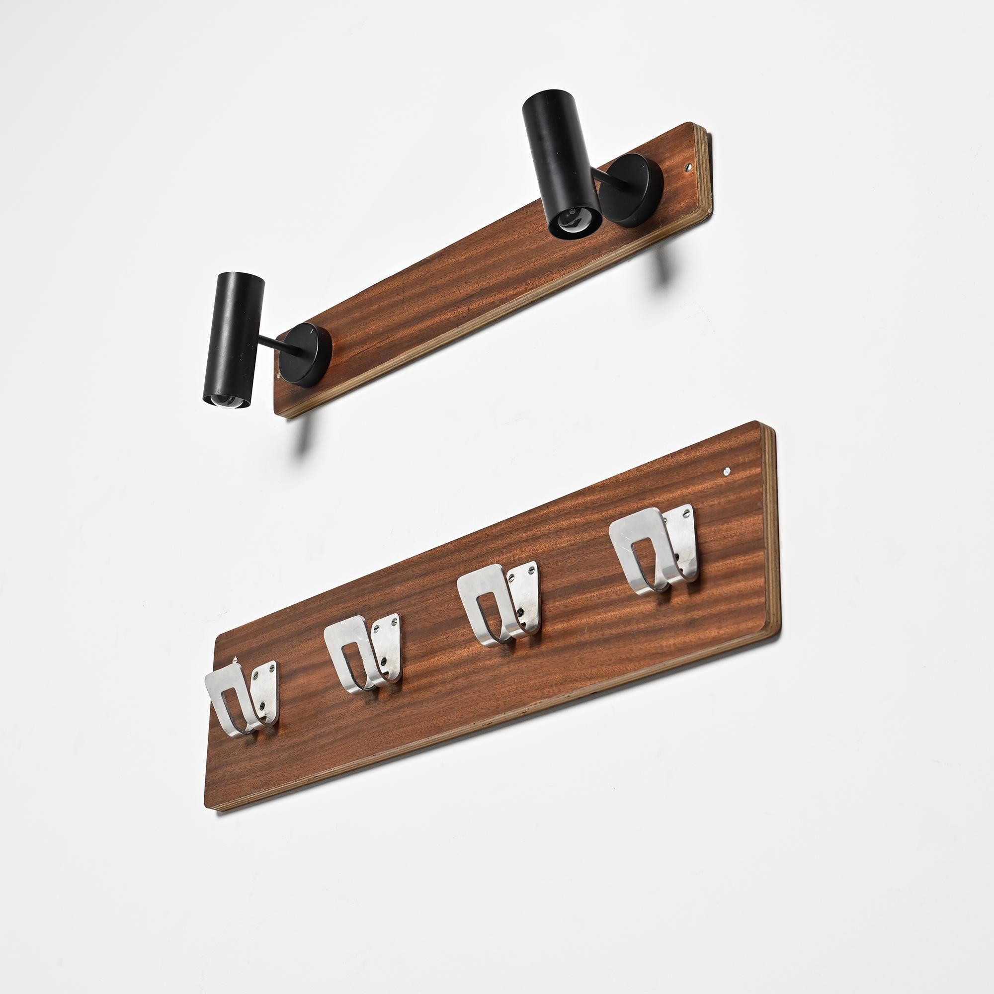Wall coat rack and lights by Pierre Guariche for La Plagne, around 1968.