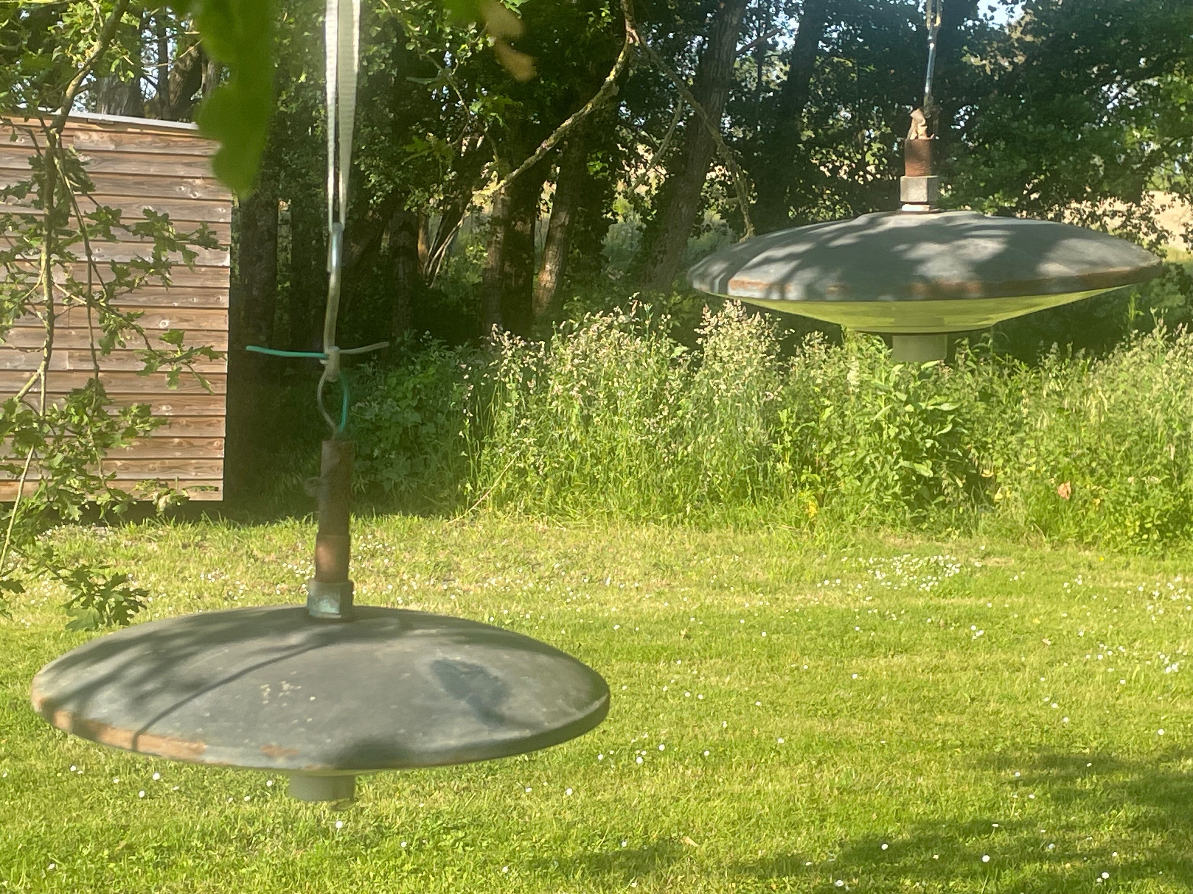 Industrial hanging lamps