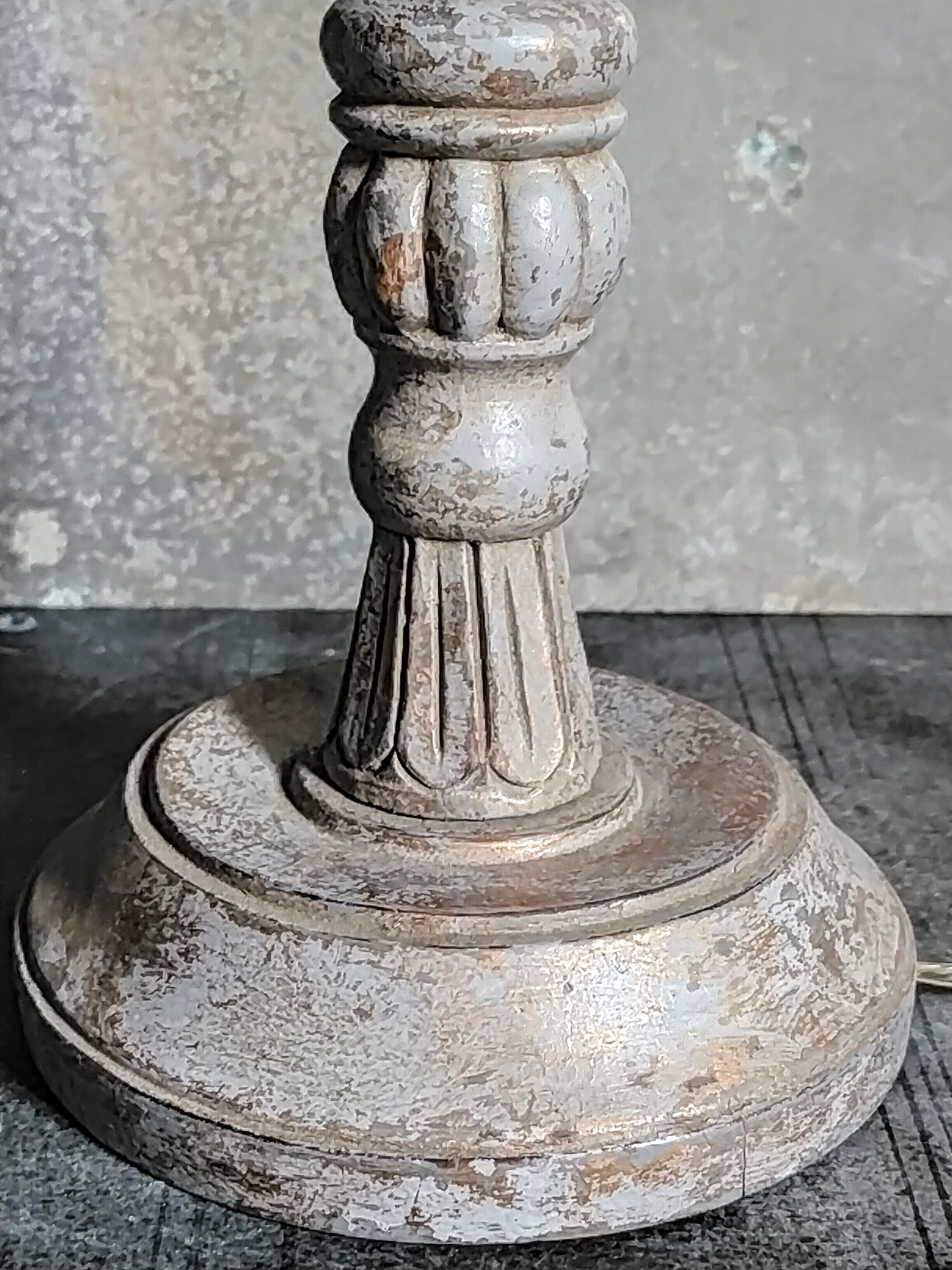 Foot of lamp turned wood carved patina old nineteenth