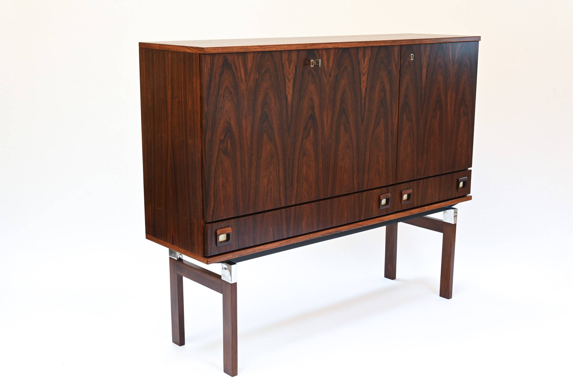 Rosewood furniture (fristho)