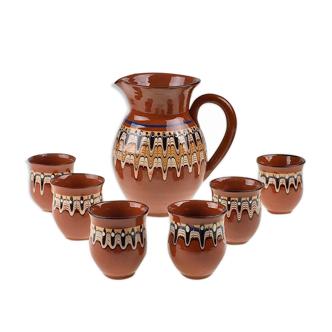 Trojan pottery with geometric patterns from the 1950s