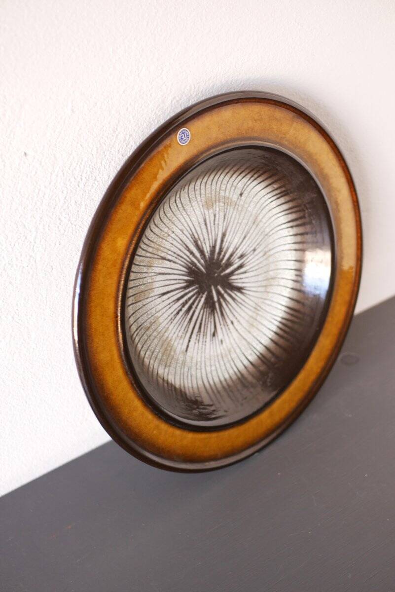 Large mid-century modern pottery Cleo bowl by Mari Simmulson for Uppsala Ekeby, 1970s