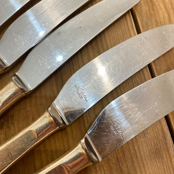 Series of 5 cheese knives or silver metal dessert