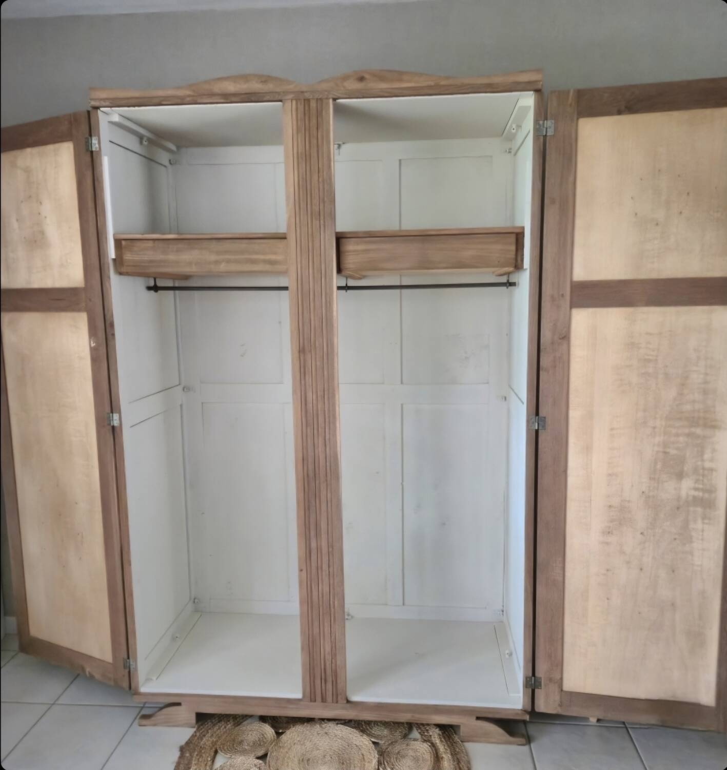 Art Deco Wardrobe // 1940s