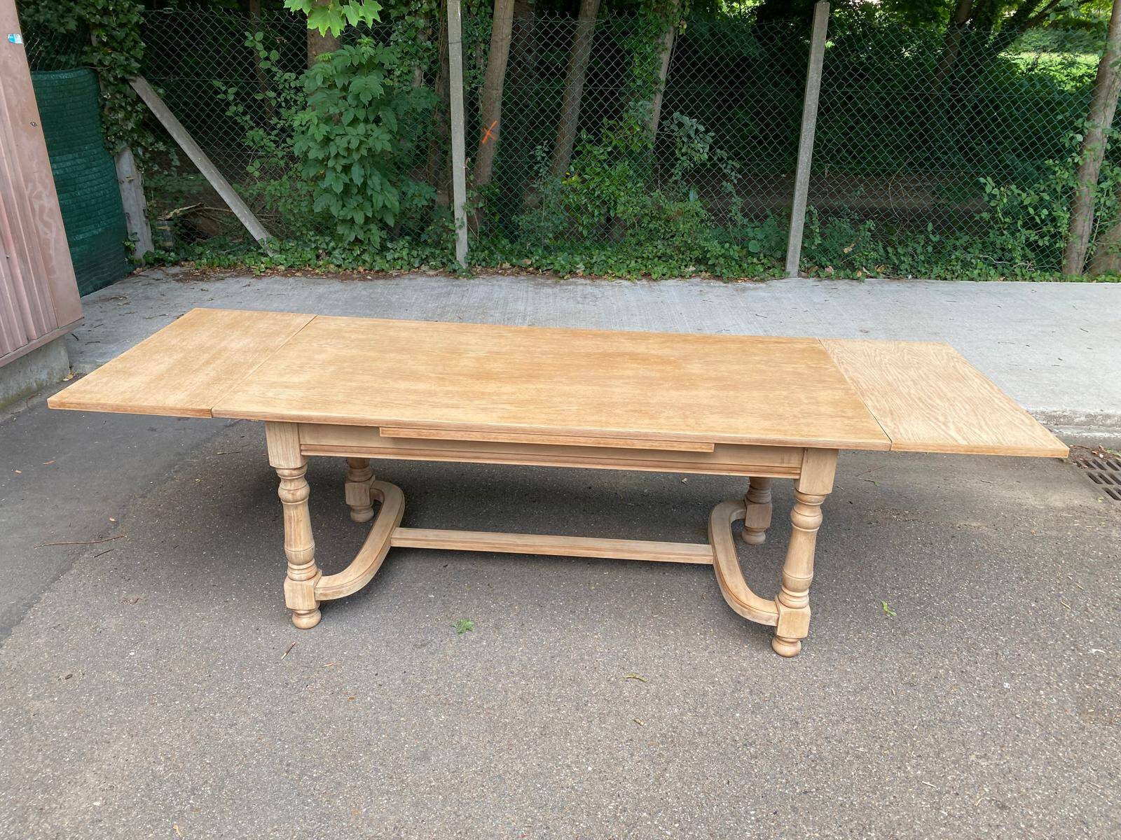 Extendable farmhouse dining table, renovated in raw wood, 270cm