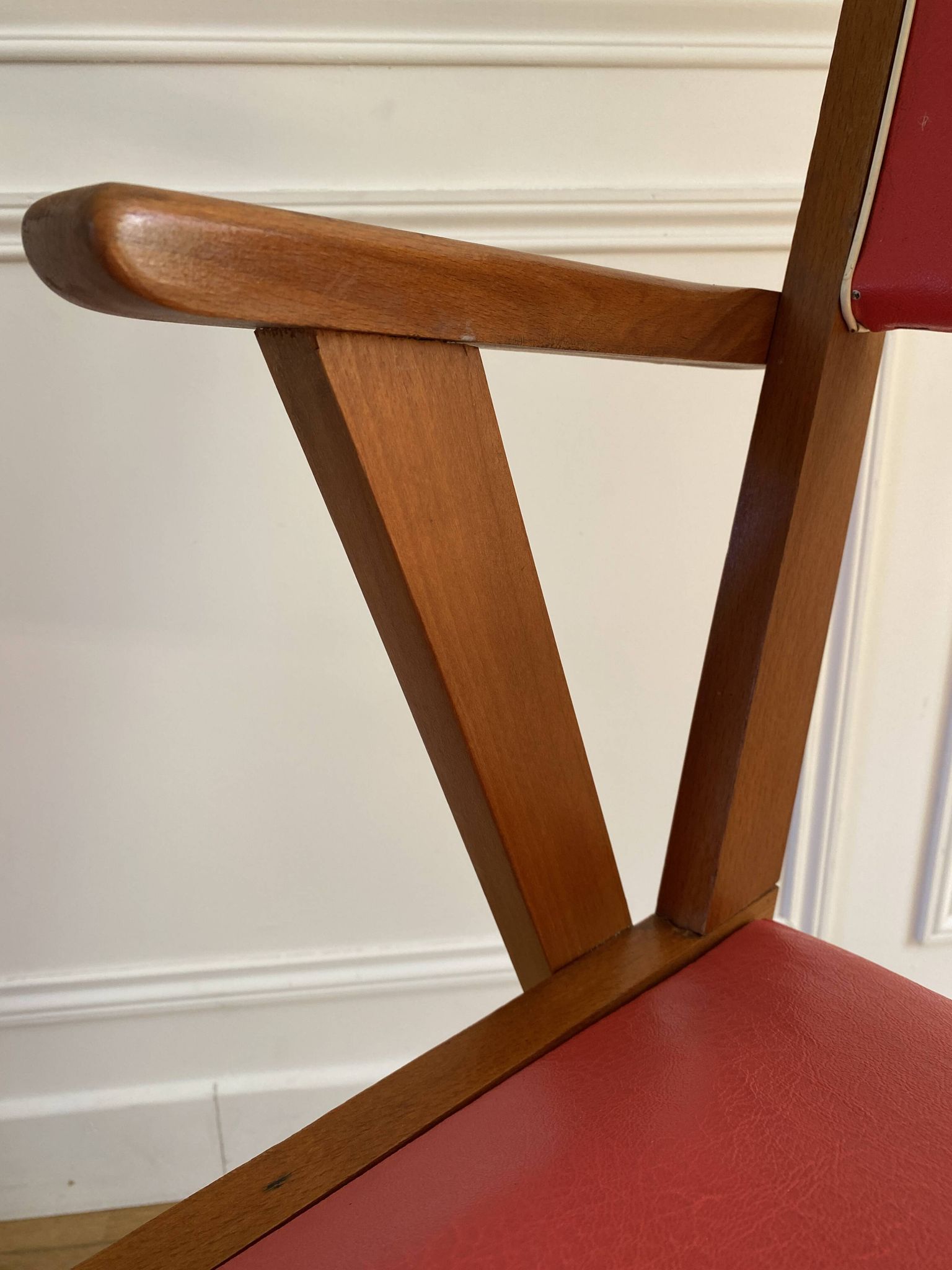 Vintage armchair from the 50s/60s – wood & red faux leather – Scandinavian style