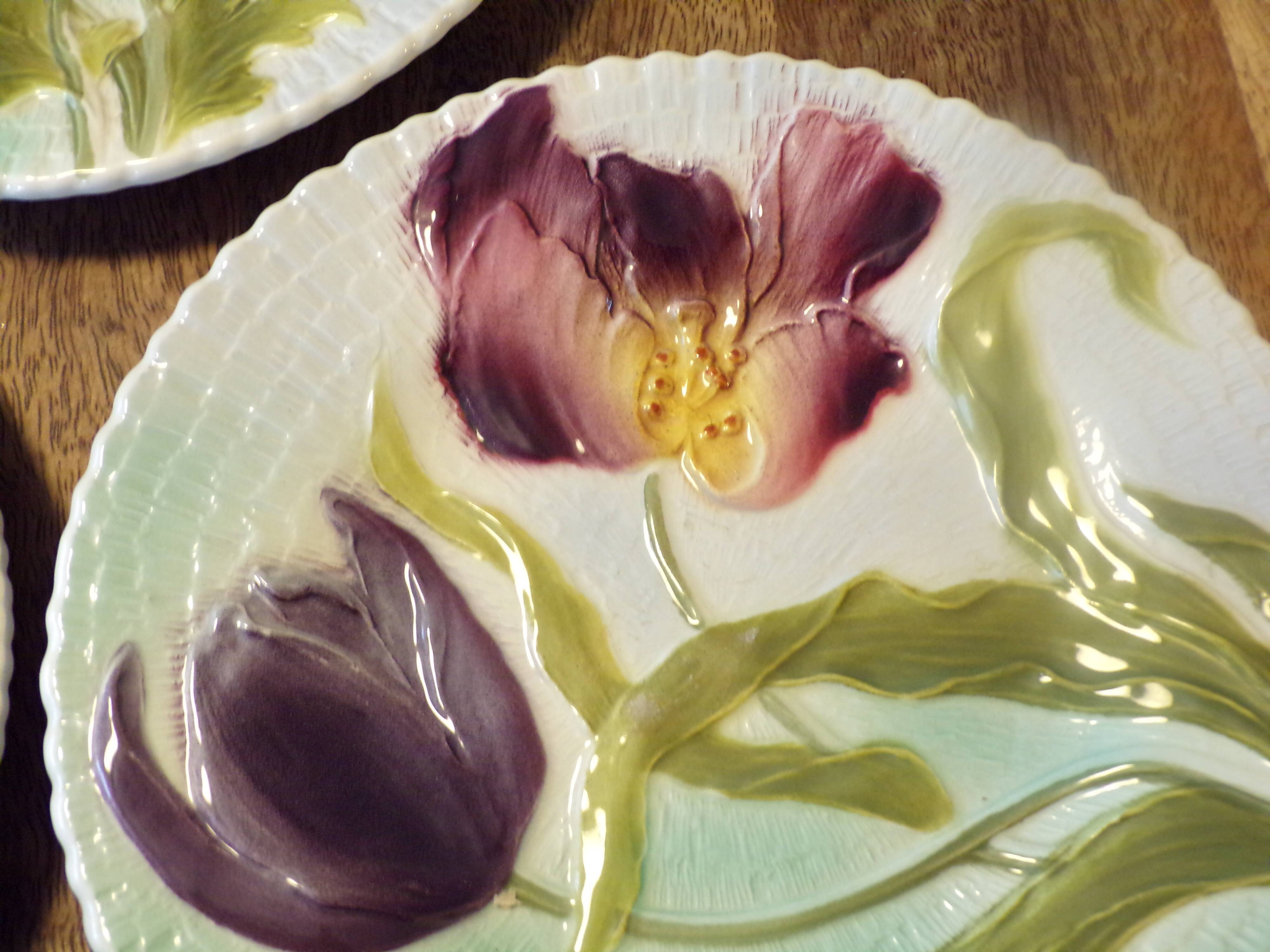 Set of 3 St Clément flower slip plates