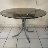 Dining room table