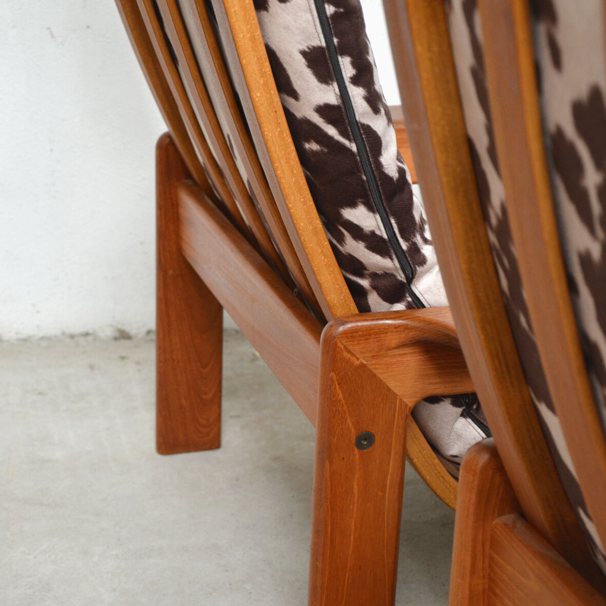 Pair of Danish teak armchairs and footrests, 1960