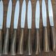 Ensemble de 12 couteaux manches en corne