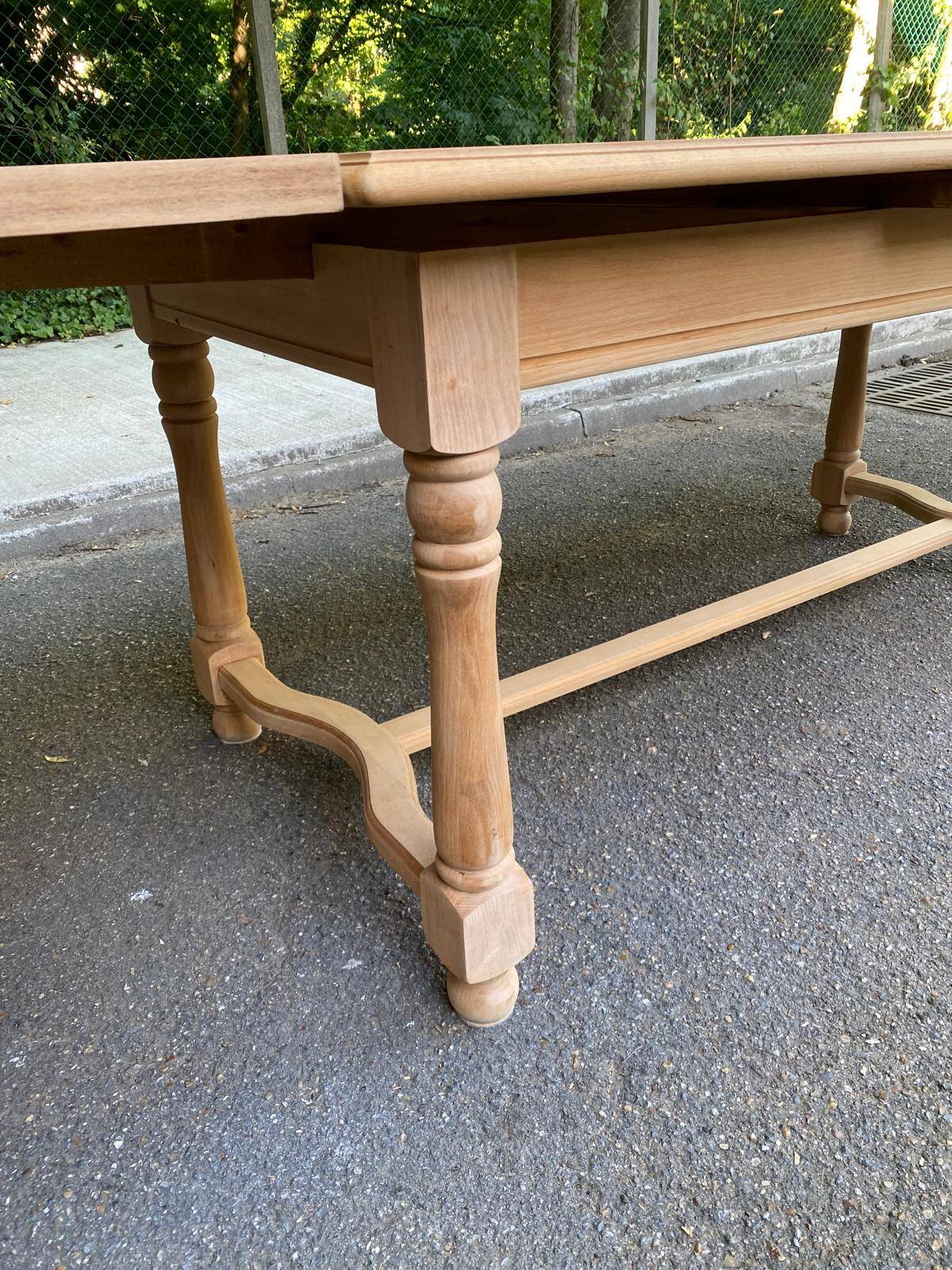 Table à manger de ferme extensible rénovée en chêne brut 270cm XXème