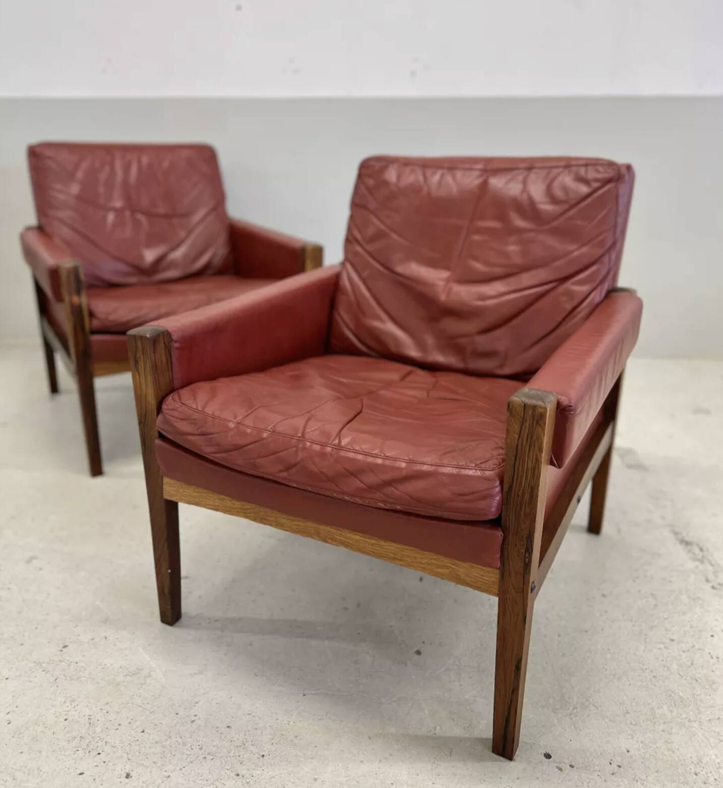 Vintage Danish Lounge Chairs In Rosewood And Leather. 1960s. 5