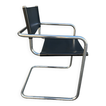 Fauteuil cantilever style MR20 (Mies van der Rohe)