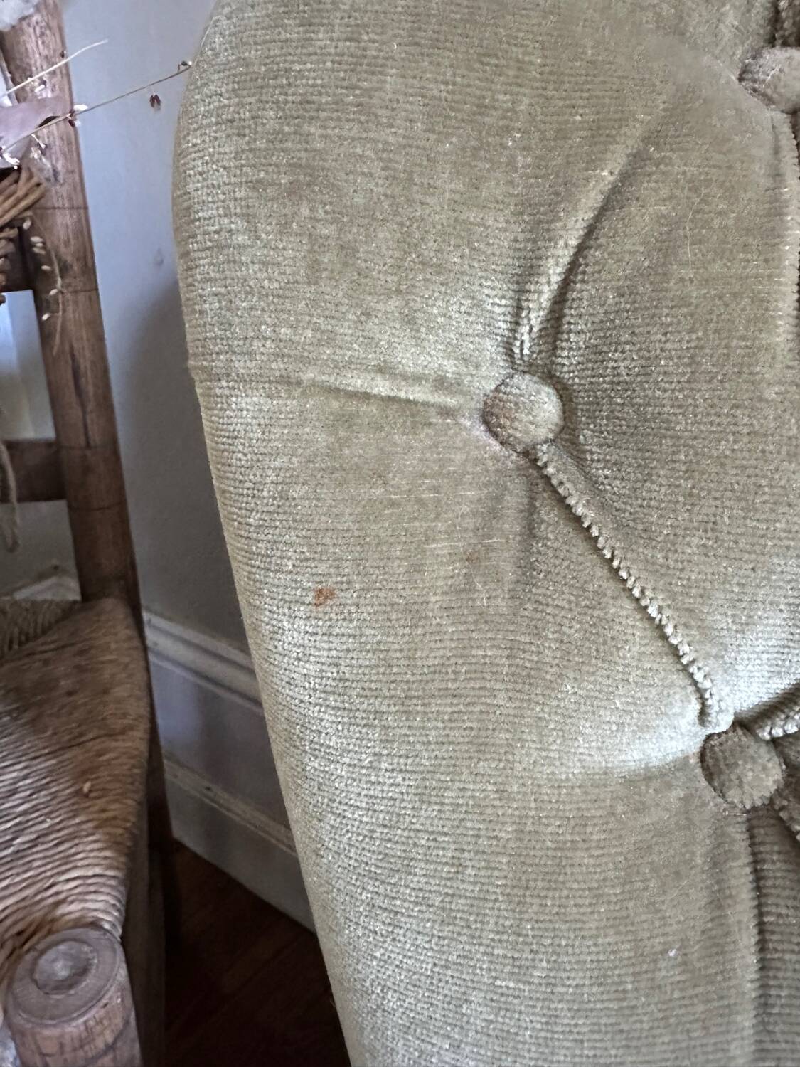 Fauteuil crapaud en velours