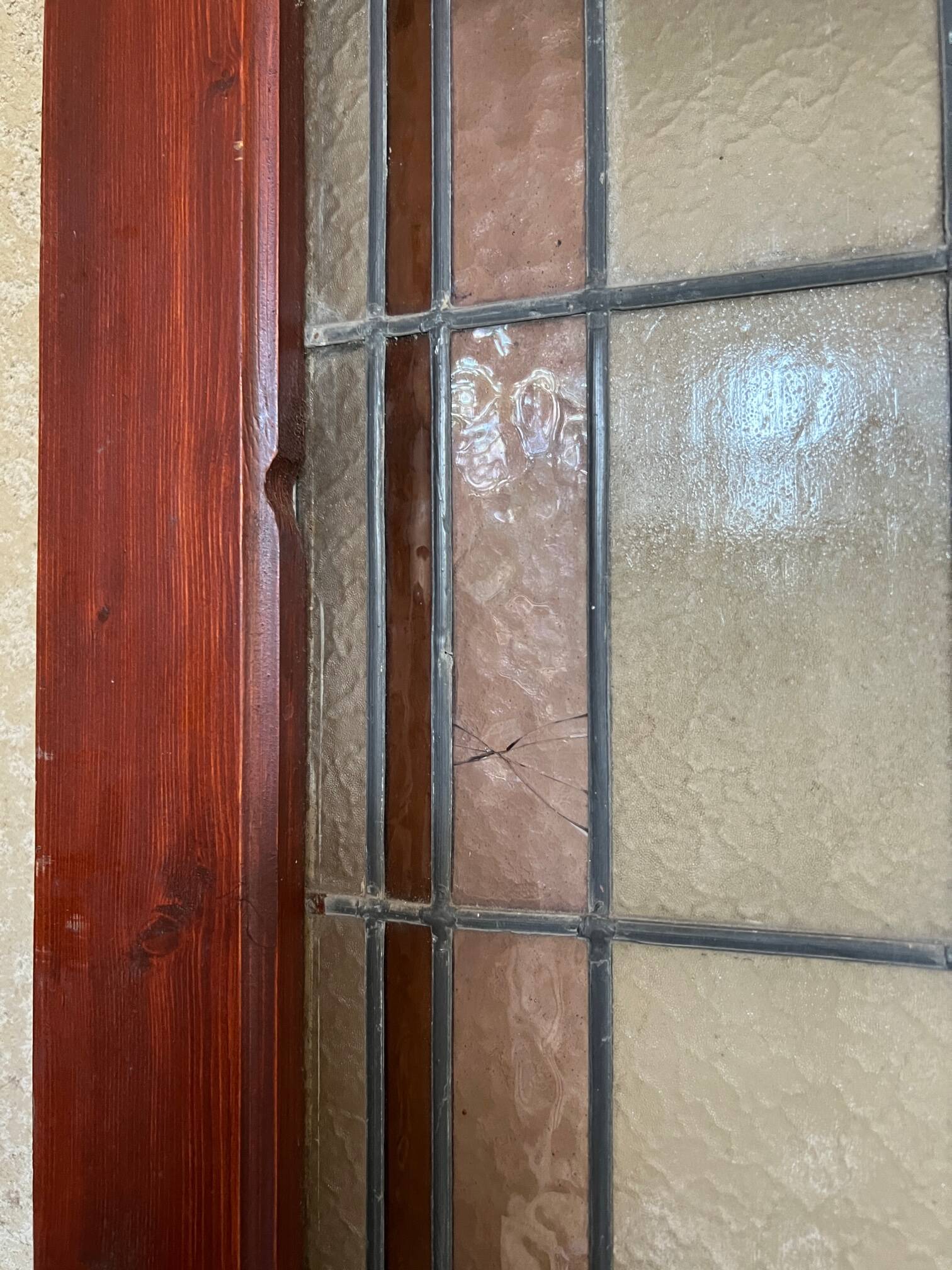 Portes de magasin fin XIXem, devanture de mercerie avec vitraux Art Nouveau