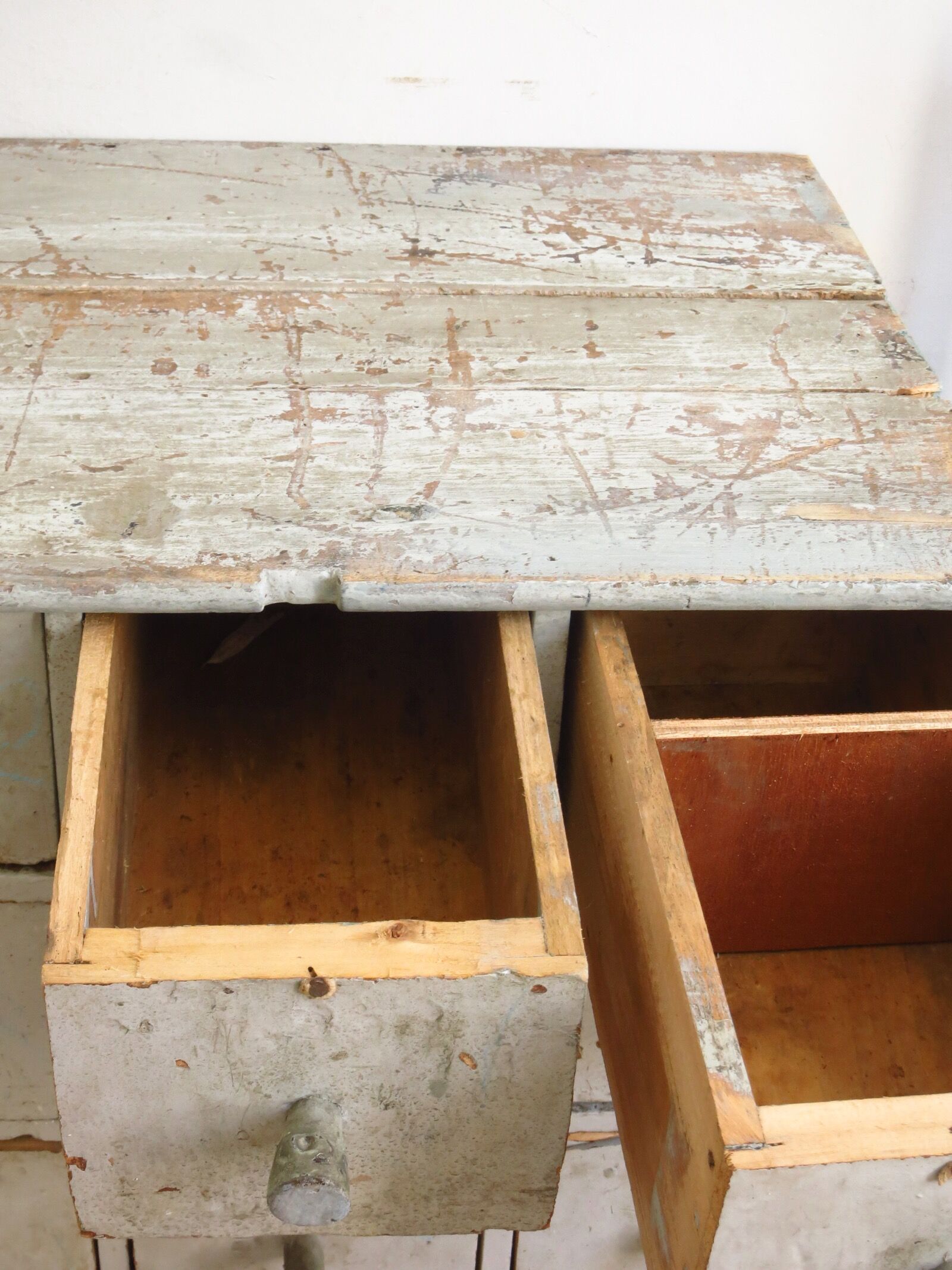 Former furniture business to 30 drawers