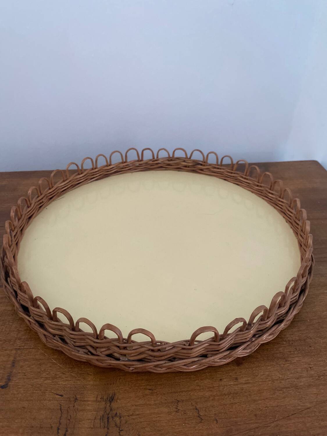 Tray with 6 rattan glasses