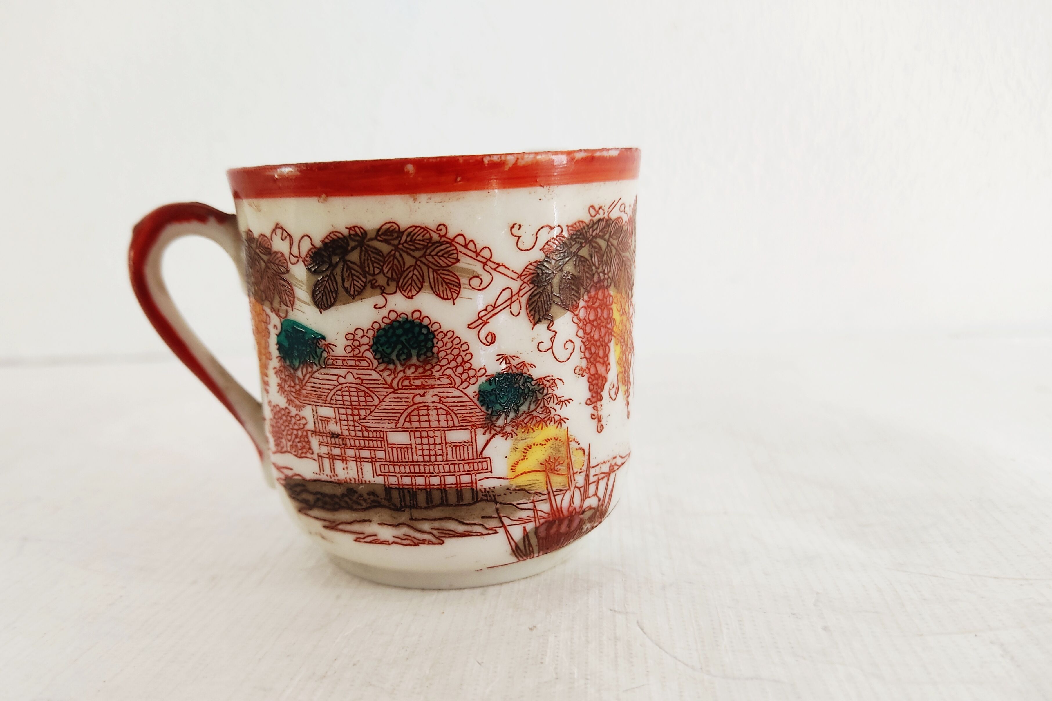 Chinese porcelain cup and cup