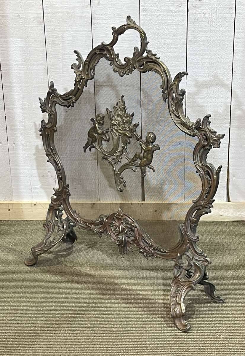 Pare-feu Louis XV fin XIXème en bronze doré