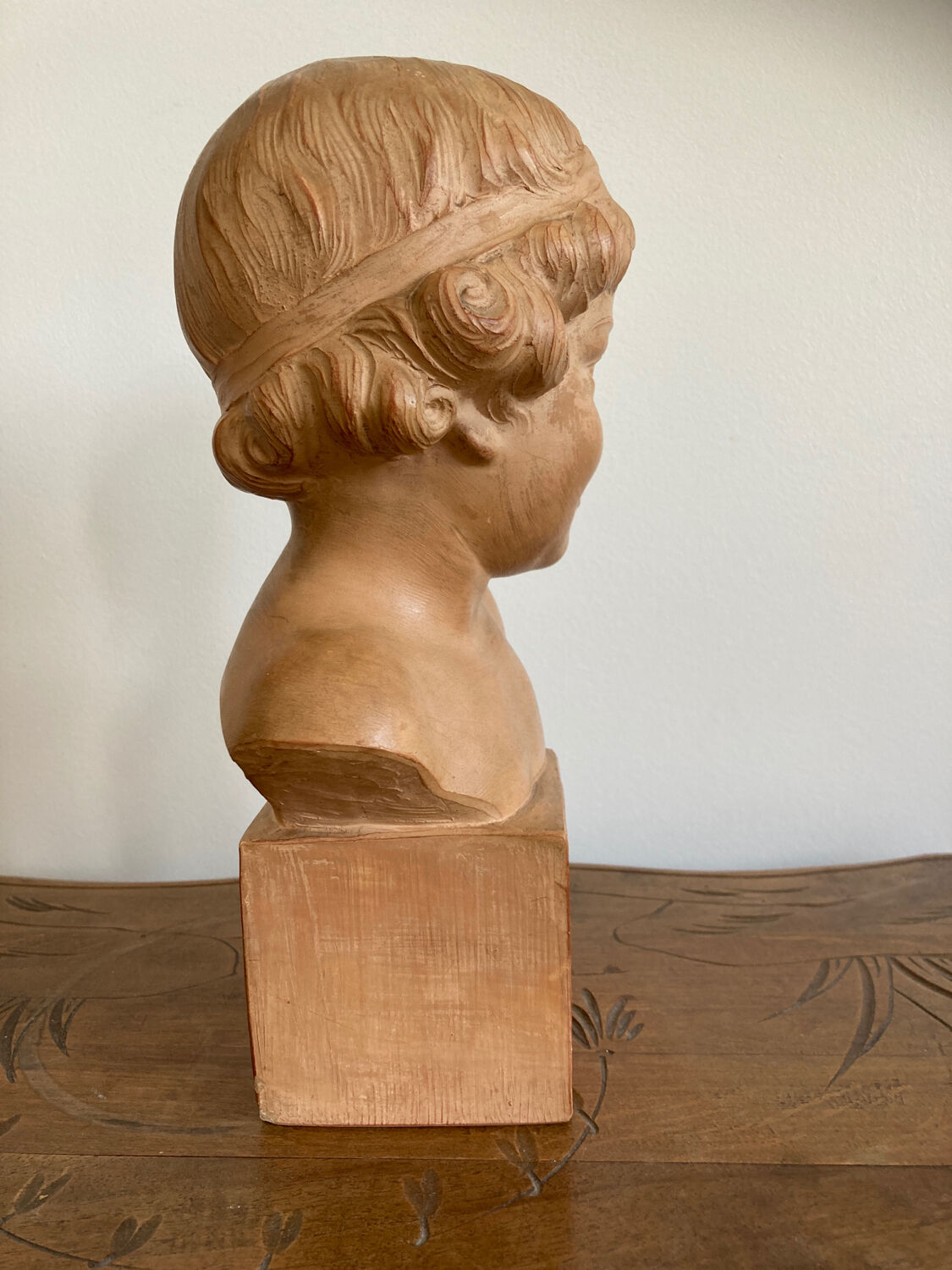 Bust child Henri Bargas