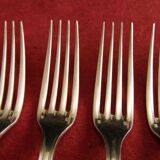 Service of 12 table forks in silver metal Christofle chevron model
