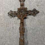 Calvary cross from the Napoleon III period in cast iron topped with the Virgin Mary