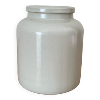 Sandstone pot