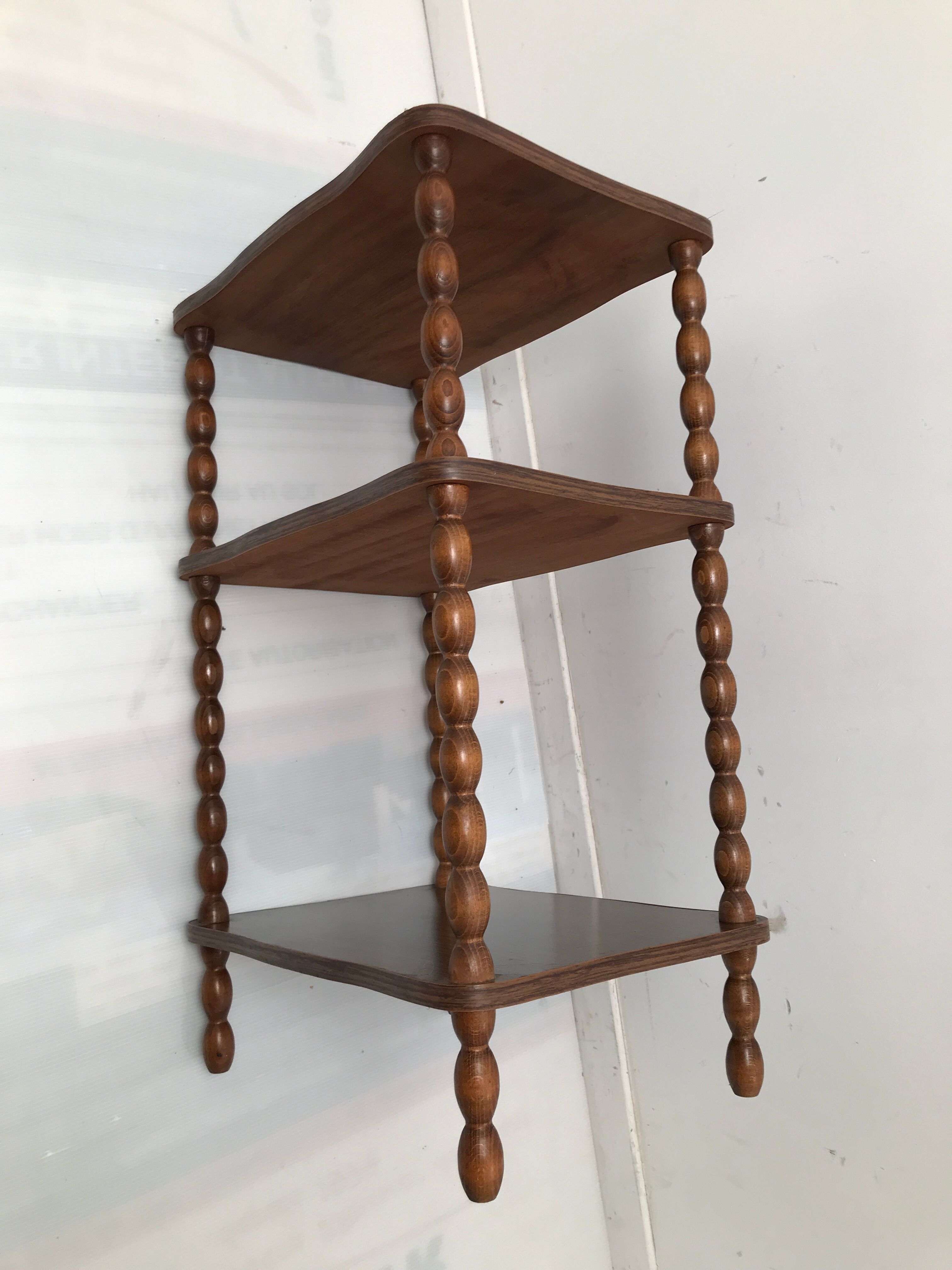 Sellette shelf wood turned Louis XIII style