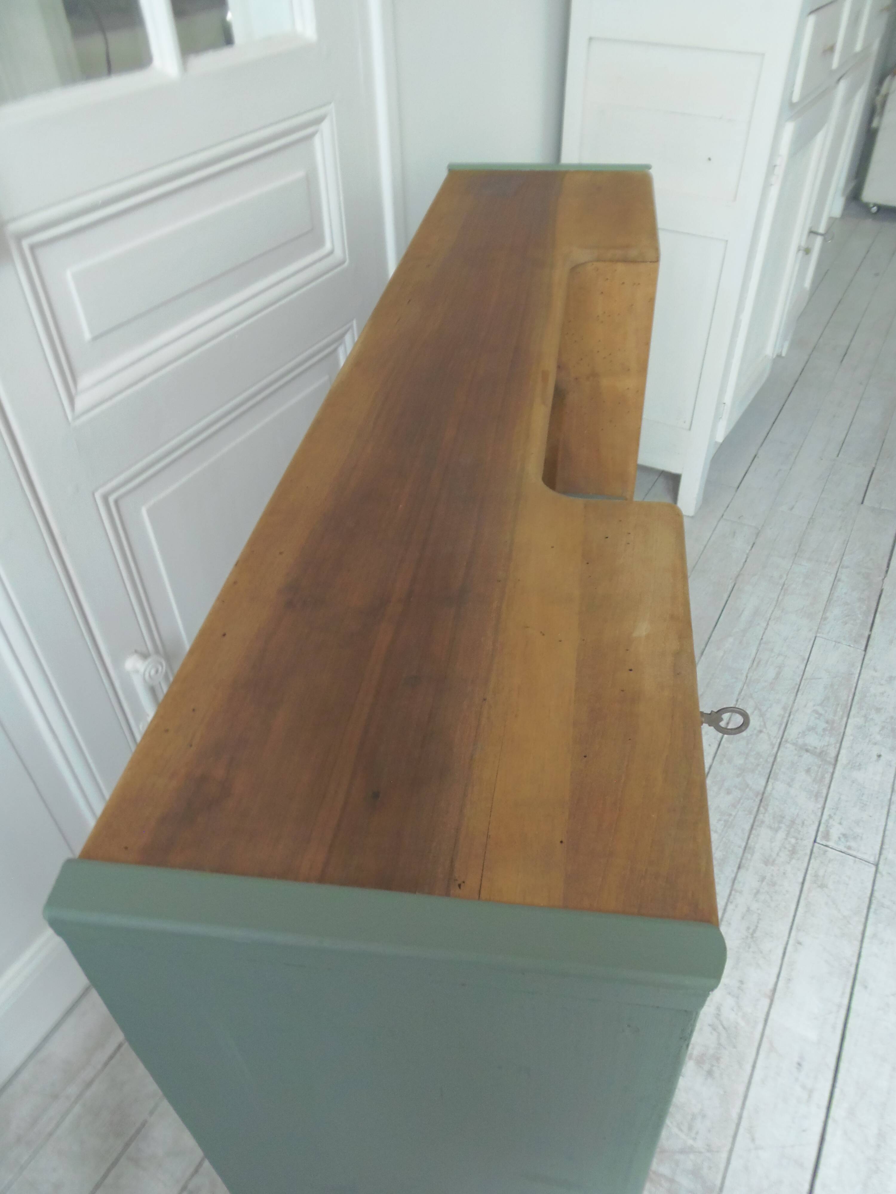Console made with some old walnut elements. Unique smoky green piece.