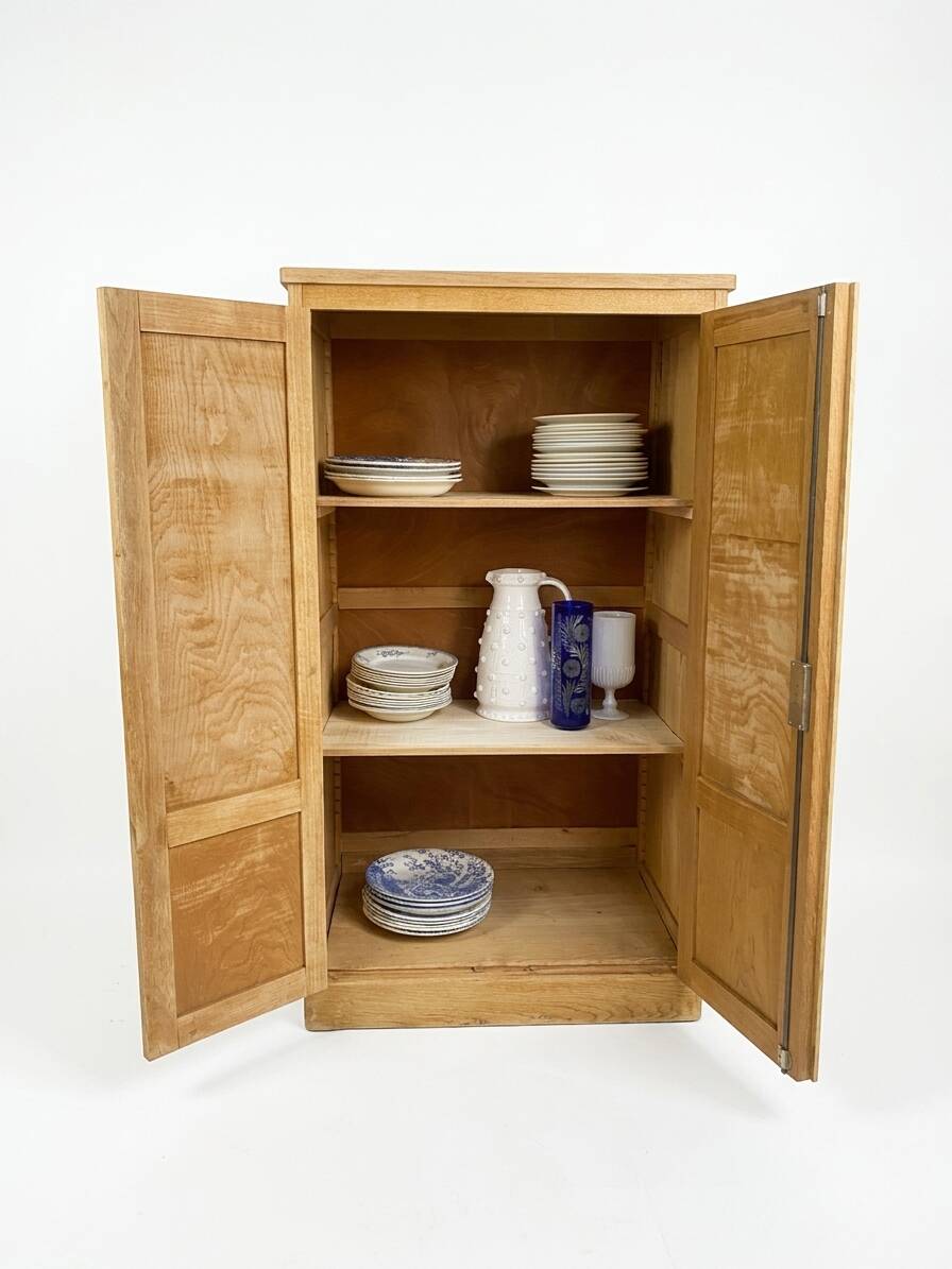 oak wardrobe
