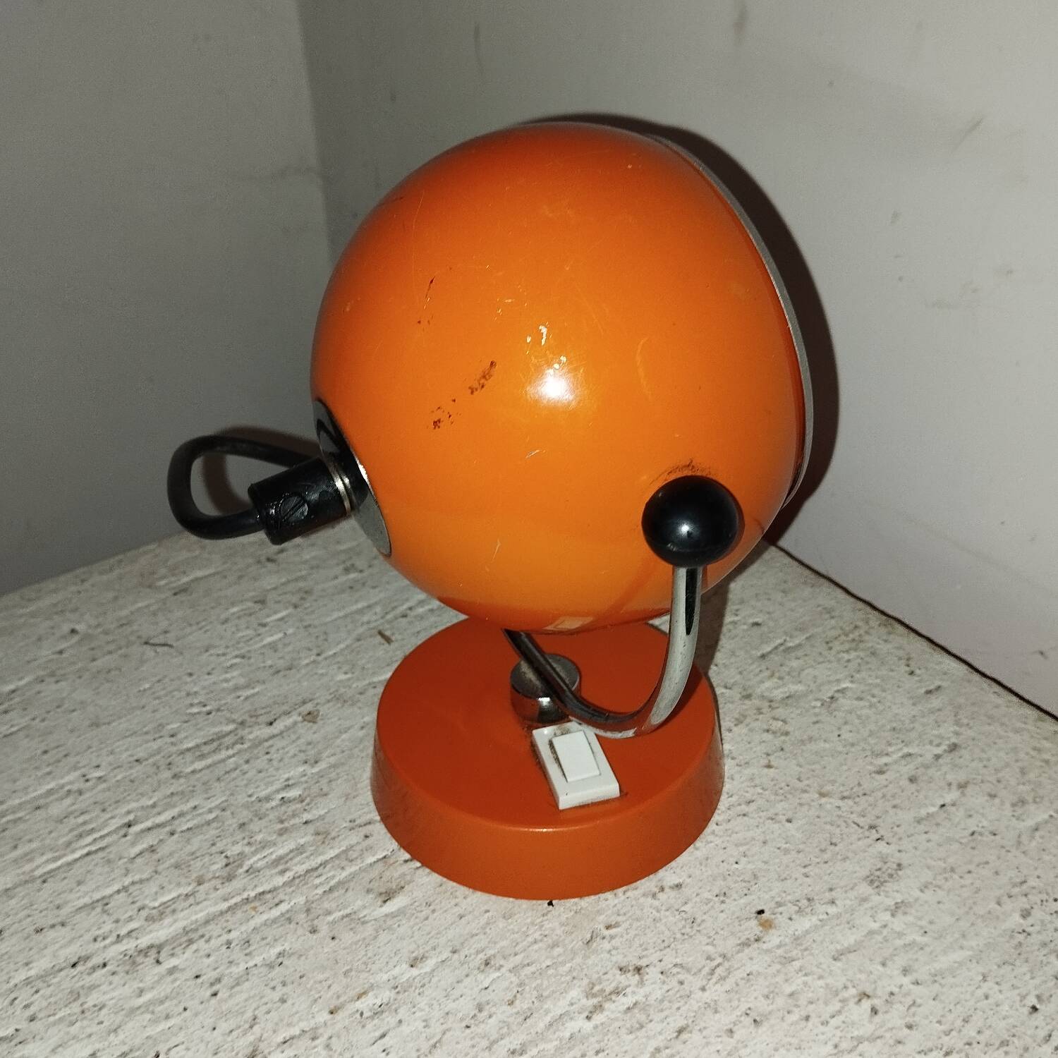 Vintage eye ball wall lamp design 70