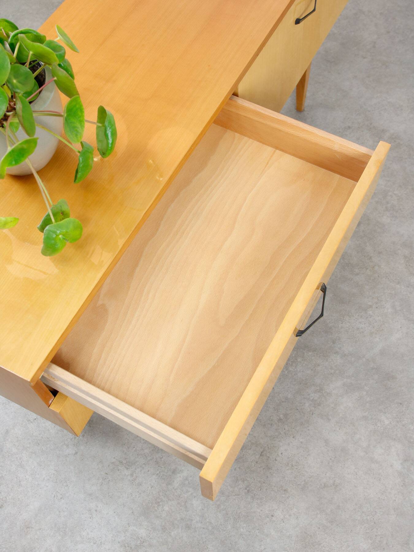 Buffet italien moderne du milieu du siècle, années 1960