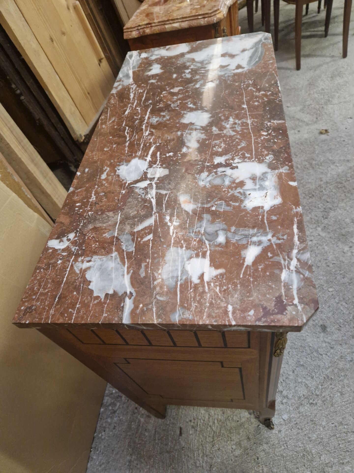 Style commode